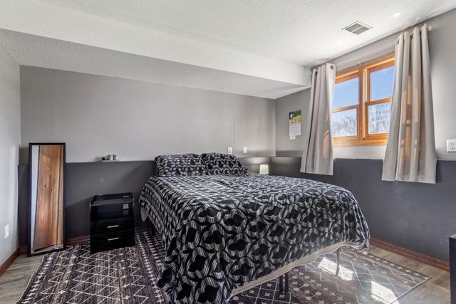 28 W Golden Lake Road, Circle Pines, MN 55014