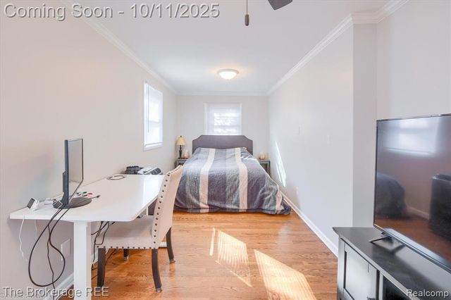 5241 Drayton Road, Clarkston, MI 48346