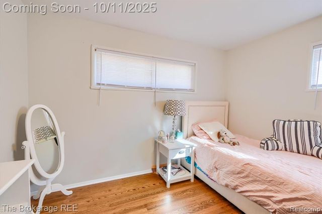 5241 Drayton Road, Clarkston, MI 48346