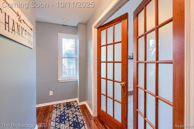 5241 Drayton Road, Clarkston, MI 48346