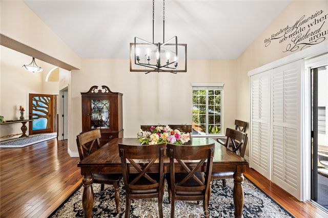 5781 Glenview, San Luis Obispo, CA 93401