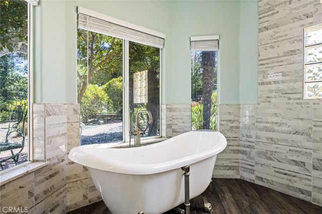 5781 Glenview, San Luis Obispo, CA 93401