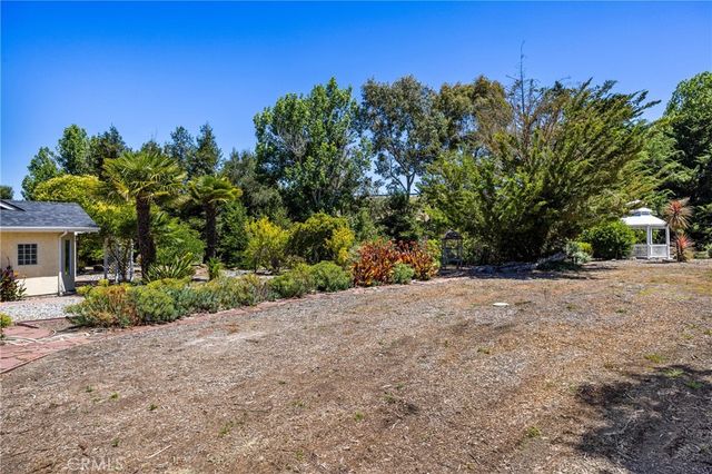 5781 Glenview, San Luis Obispo, CA 93401