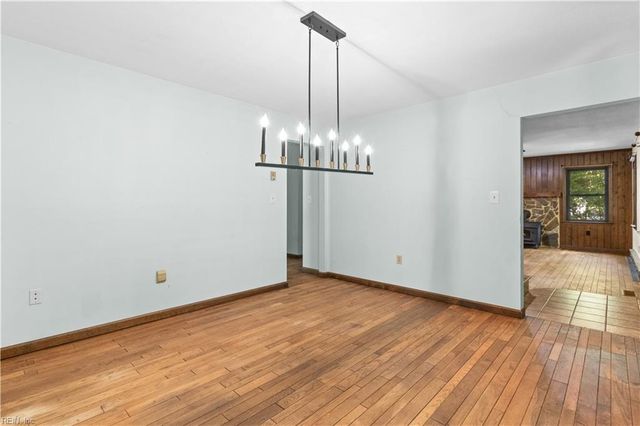 12482 Titus Cove LNDG, Carrollton, VA 23314