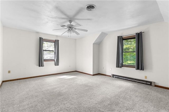 12482 Titus Cove LNDG, Carrollton, VA 23314