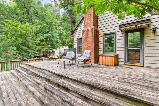 12482 Titus Cove LNDG, Carrollton, VA 23314