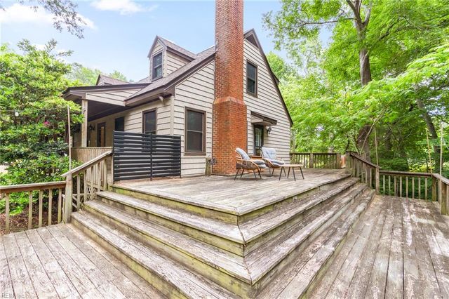 12482 Titus Cove LNDG, Carrollton, VA 23314