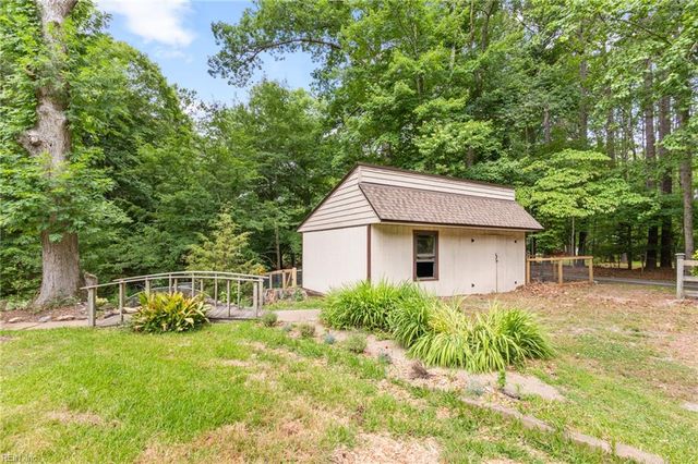 12482 Titus Cove LNDG, Carrollton, VA 23314