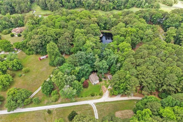 12482 Titus Cove LNDG, Carrollton, VA 23314