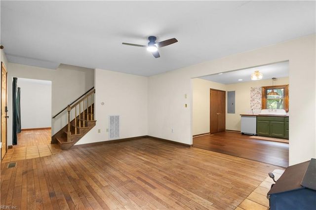 12482 Titus Cove LNDG, Carrollton, VA 23314
