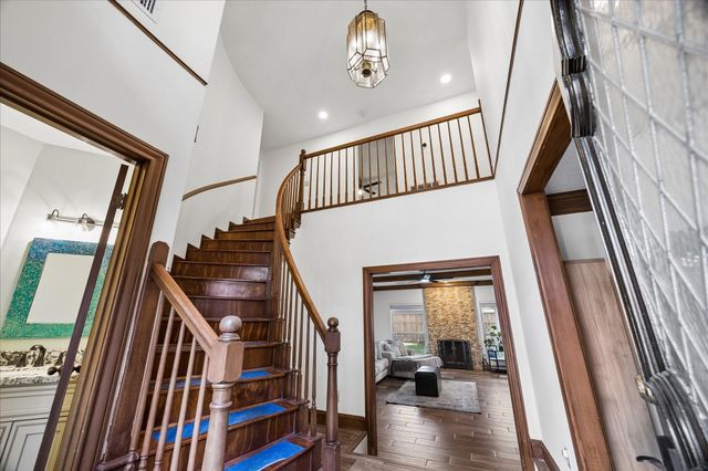 3811 Trappers Forest Drive, Houston, TX 77088