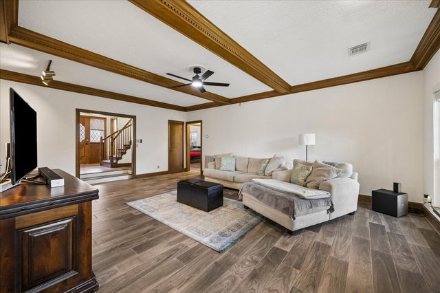 3811 Trappers Forest Drive, Houston, TX 77088