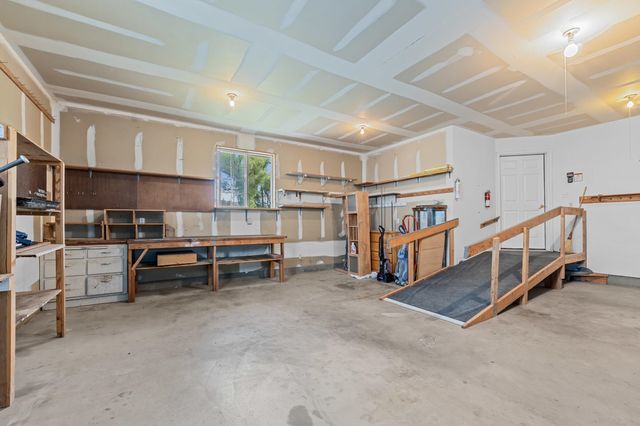 157 Garden Homes Dr, Colville, WA 99114