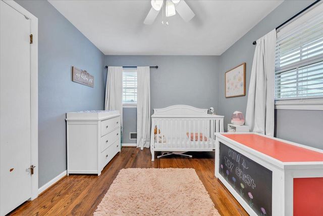 5907 Darby RD, Roanoke, VA 24012