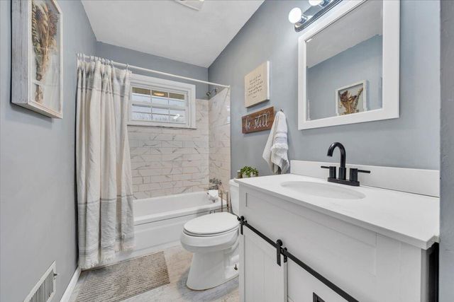 5907 Darby RD, Roanoke, VA 24012