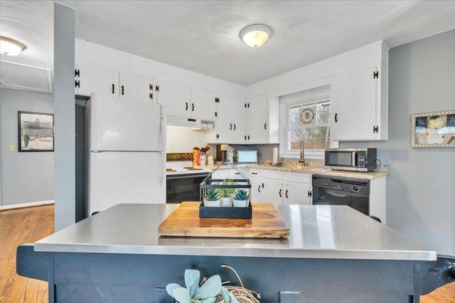 5907 Darby RD, Roanoke, VA 24012