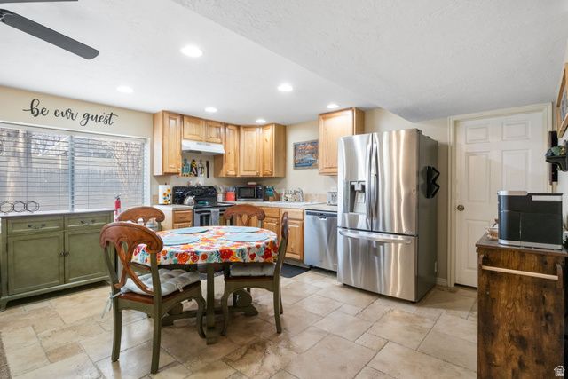1504 E SPRING LN, Holladay, UT 84117