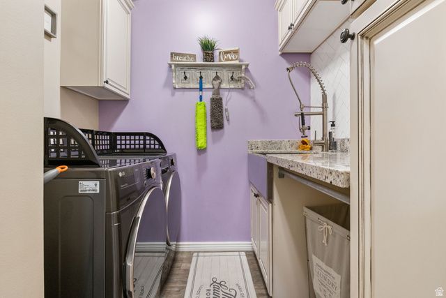 1504 E SPRING LN, Holladay, UT 84117