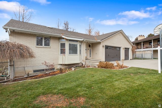 1504 E SPRING LN, Holladay, UT 84117