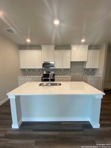 772 Langston Lane, New Braunfels, TX 78130