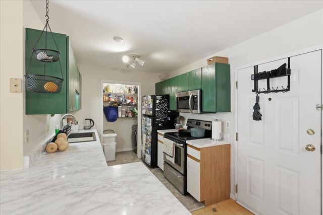 265 Hildred Drive, Burlington, VT 05401