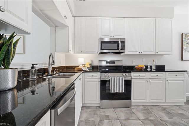 2568 Hartley ST, Virginia Beach, VA 23456