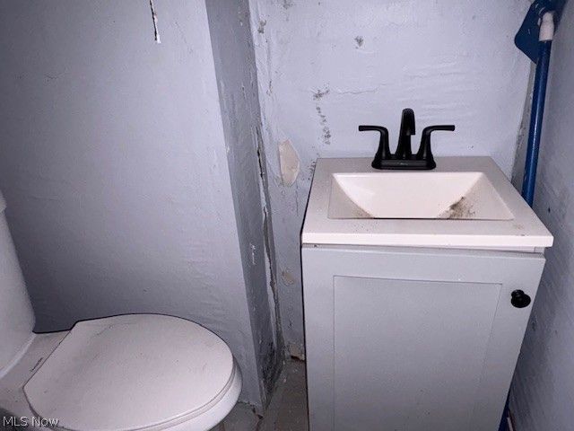 10305 S Highland Avenue, Garfield Heights, OH 44125