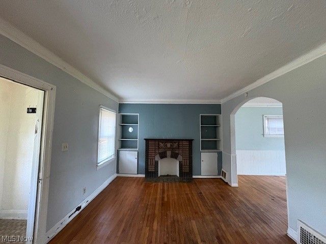 10305 S Highland Avenue, Garfield Heights, OH 44125