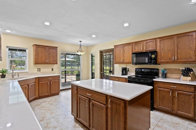 16701 E COURSE DRIVE, Tampa, FL 33624