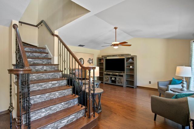 16701 E COURSE DRIVE, Tampa, FL 33624