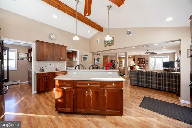 24 ACOMA LN, Collegeville, PA 19426