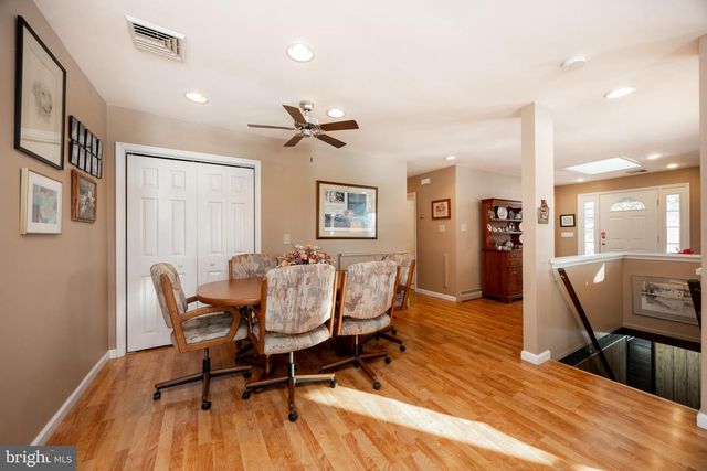 24 ACOMA LN, Collegeville, PA 19426