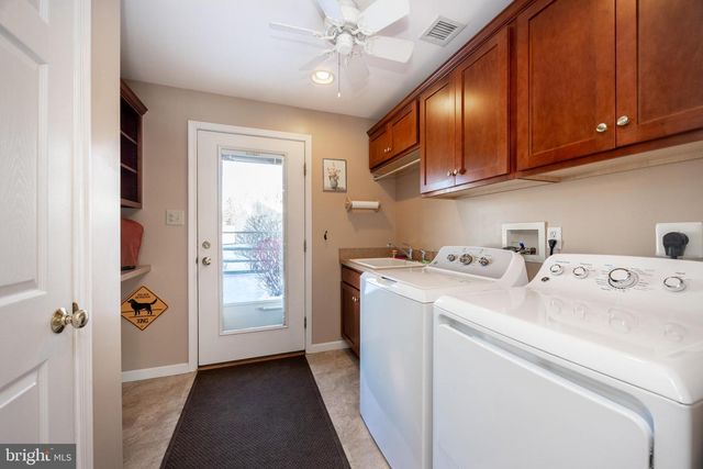 24 ACOMA LN, Collegeville, PA 19426