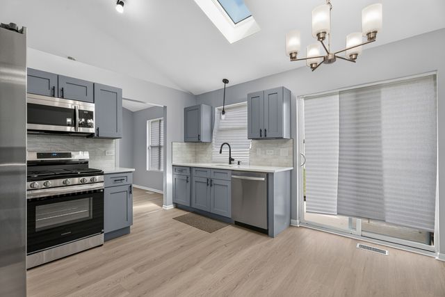 1223 Harvest Lane, University Park, IL 60484