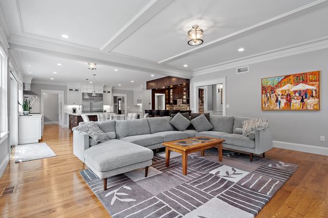 29 Hayes Lane, Lexington, MA 02420