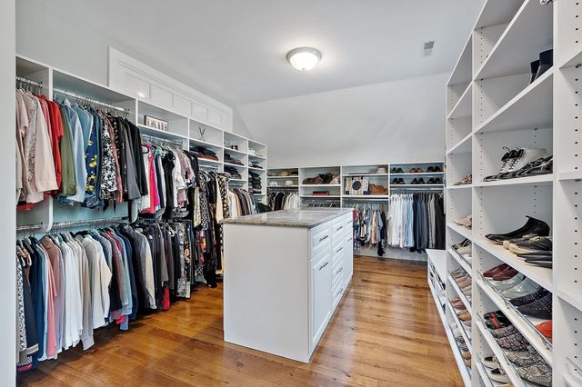 29 Hayes Lane, Lexington, MA 02420