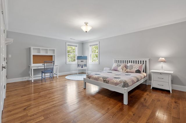 29 Hayes Lane, Lexington, MA 02420