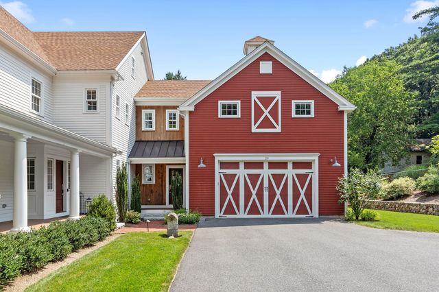 29 Hayes Lane, Lexington, MA 02420