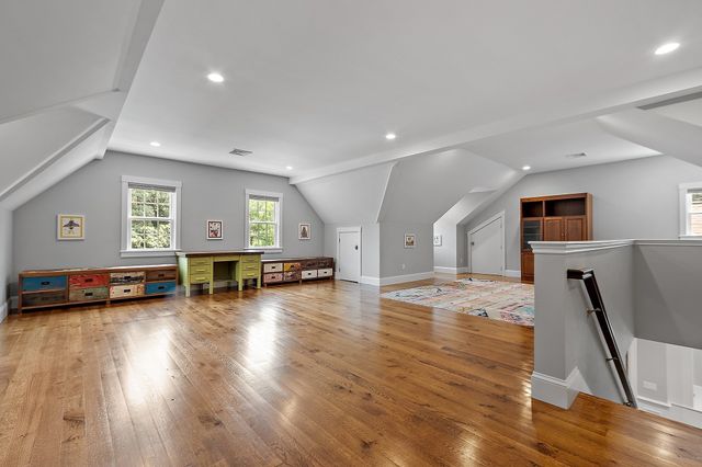 29 Hayes Lane, Lexington, MA 02420