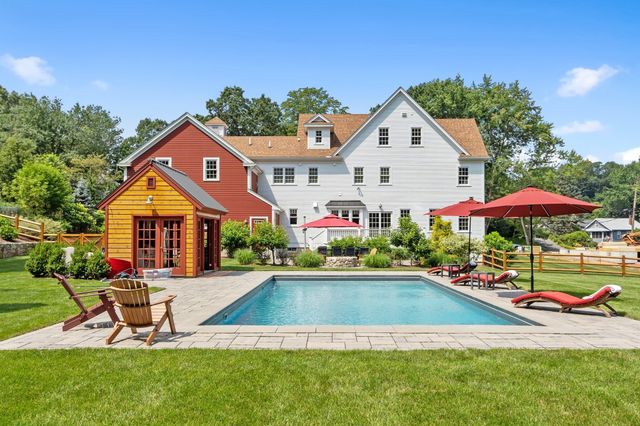 29 Hayes Lane, Lexington, MA 02420