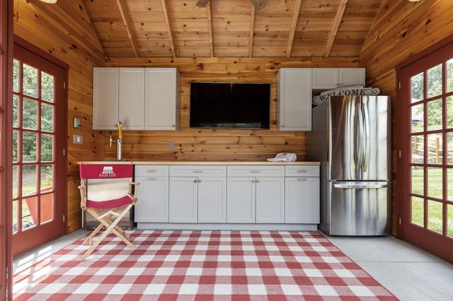 29 Hayes Lane, Lexington, MA 02420