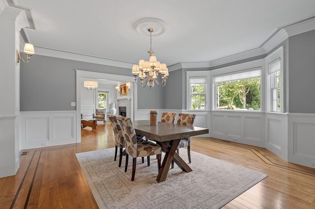 29 Hayes Lane, Lexington, MA 02420