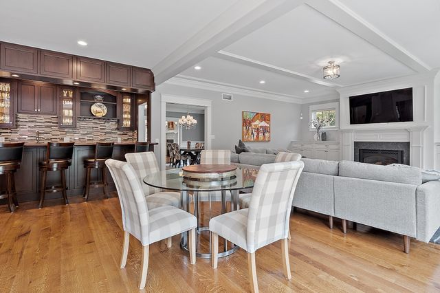 29 Hayes Lane, Lexington, MA 02420