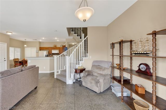 8725 Traveling Breeze Avenue 102, Las Vegas, NV 89178