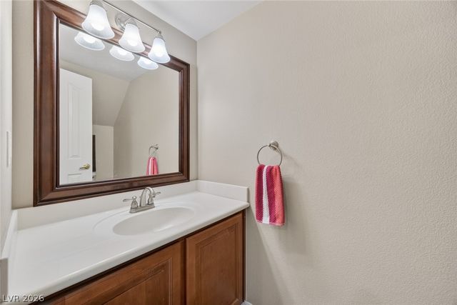 8725 Traveling Breeze Avenue 102, Las Vegas, NV 89178