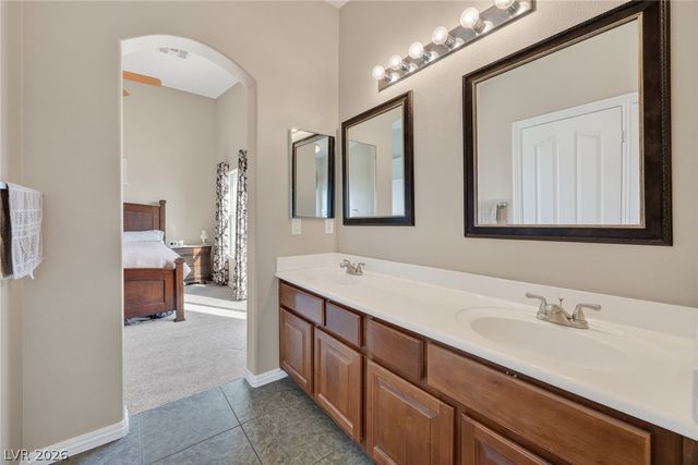 8725 Traveling Breeze Avenue 102, Las Vegas, NV 89178