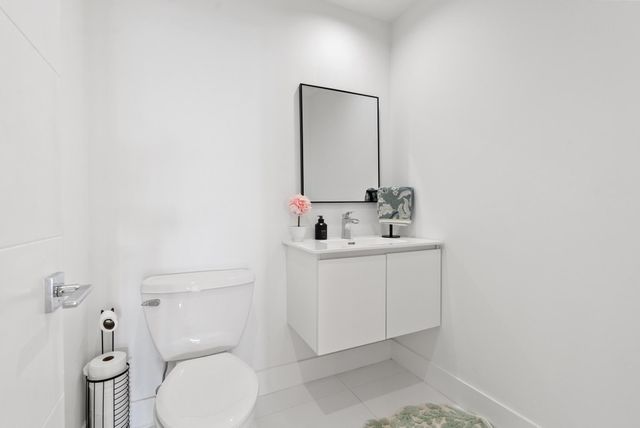 529 S Flagler Drive S Th3f, West Palm Beach, FL 33401