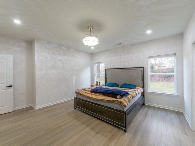 143 Mctier NW Circle, Cartersville, GA 30120