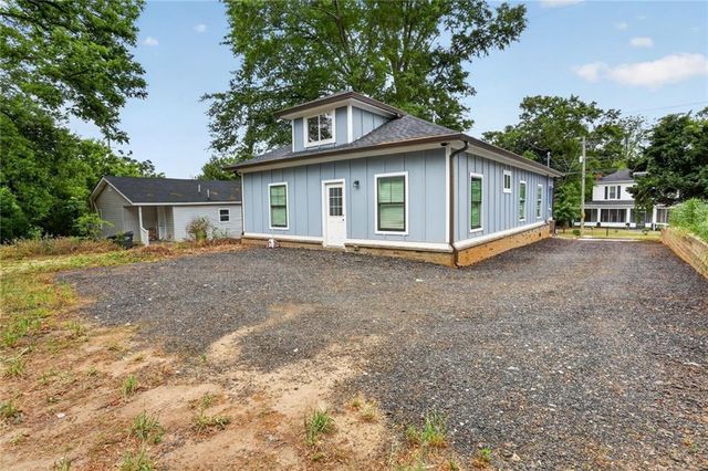 607 E Solomon Street, Griffin, GA 30223