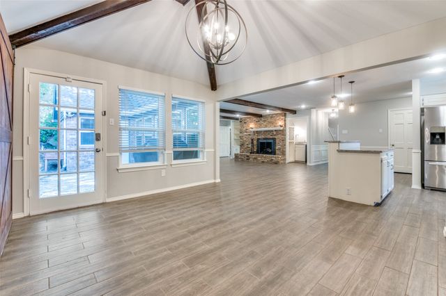 2711 Lincoln Drive, Arlington, TX 76006